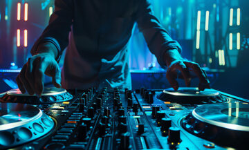 DJ Entertainment & Live Music DJ Entertainment & Live Music